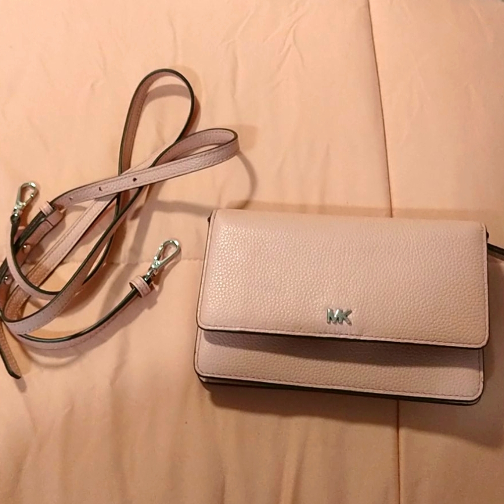 Pink leather Michael Kors Wallet